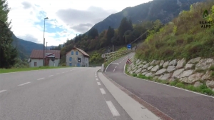 Turn right onto the Alpe Adria cycleway.