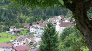The village of Muina.