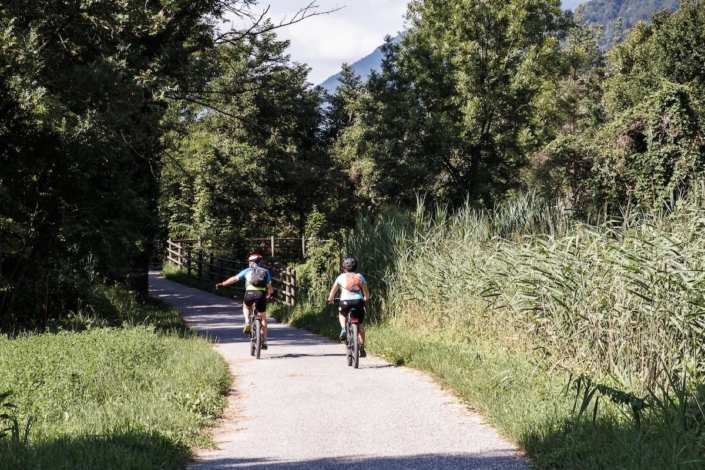 Lungo la ciclabile della Val But